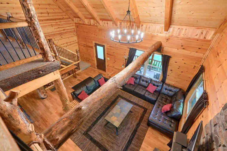 Rocky Hill Lodge