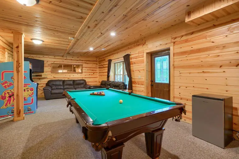 Rocky Hill Lodge