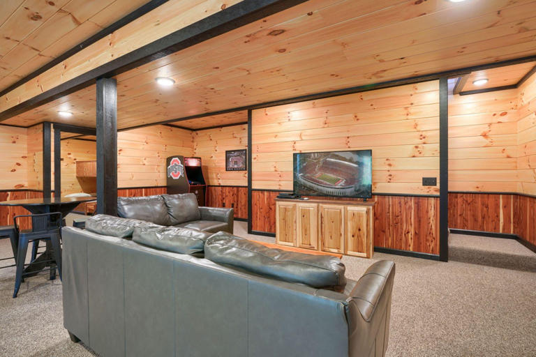 Gray Ridge Lodge Hocking Hills