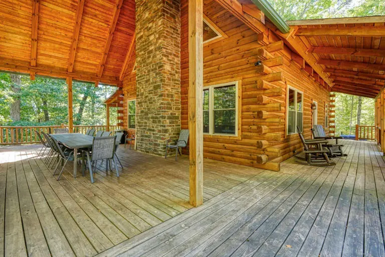 Rocky Hill Lodge