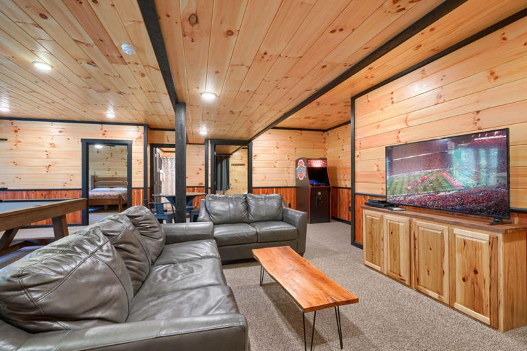 Gray Ridge Lodge Hocking Hills