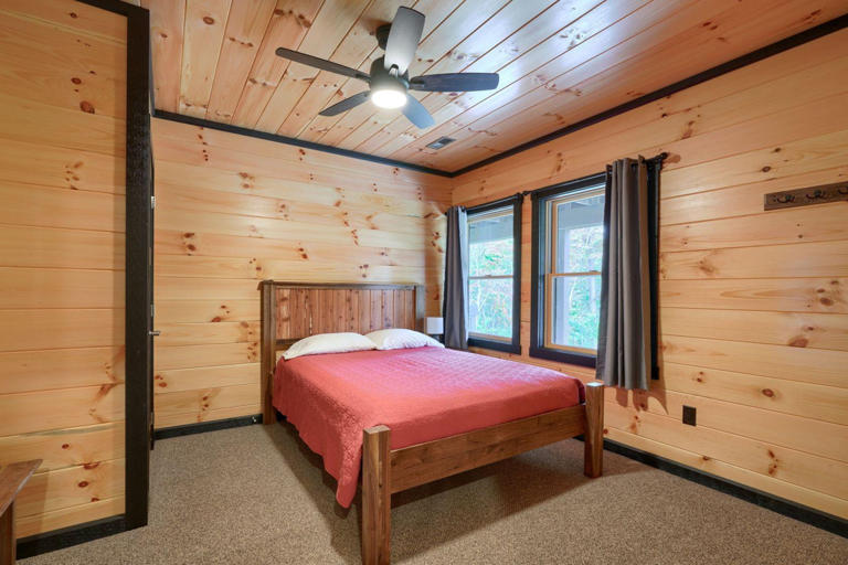 Gray Ridge Lodge Hocking Hills