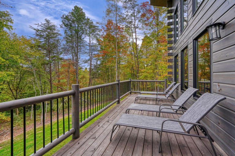 Gray Ridge Lodge Hocking Hills