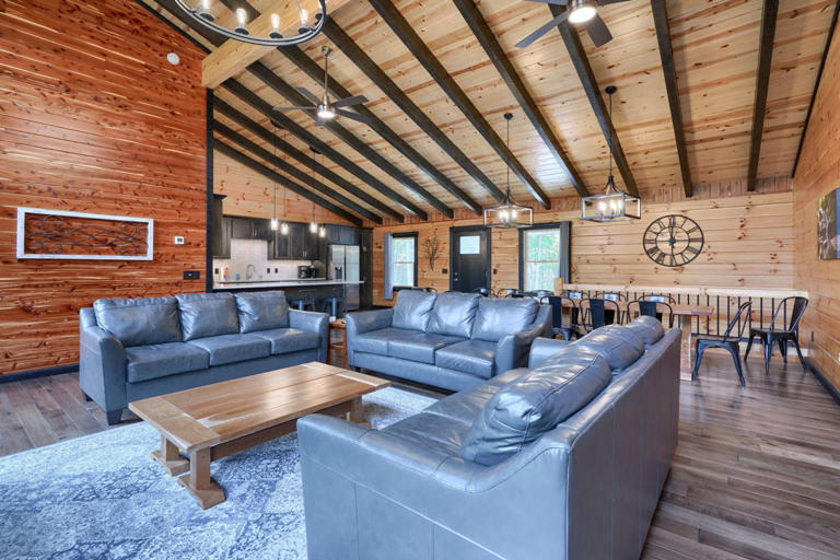 Gray Ridge Lodge Hocking Hills